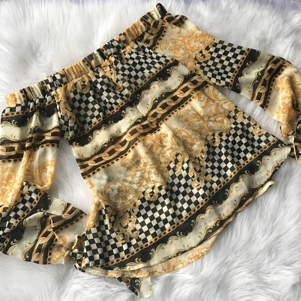 🆕 2PC Stretch Pants & Sheer Off The Shoulder Top - Picture 7 of 8